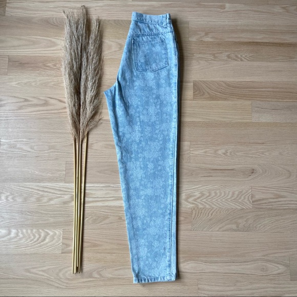 Vintage Memphis Floral Mom fit jeans - Picture 10 of 10